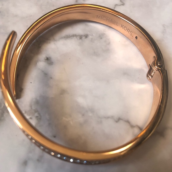 Michael Kors Bracelet - Picture 6 of 6